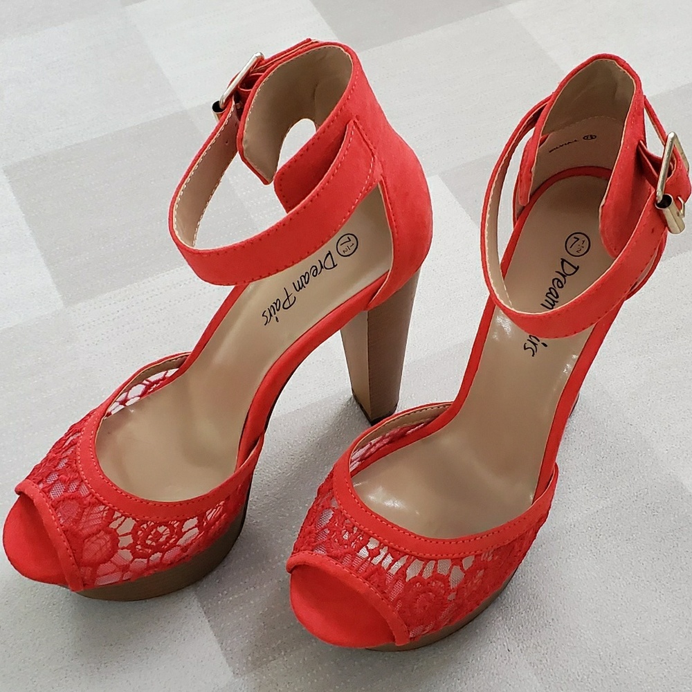 Heels - Picture 4 of 5